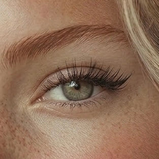 Insta-Lash | The Full Kit, Winged Out DIY Lash Extensions